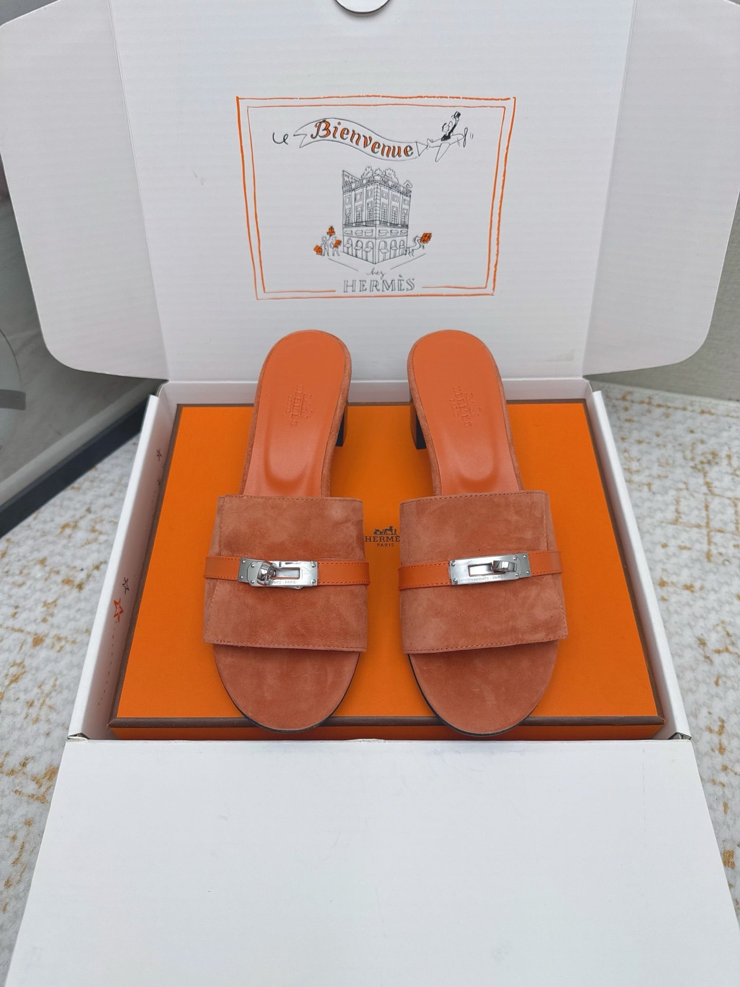 HM 26ss Oasis Sandals 50 Orange Suede Cowhide 625180