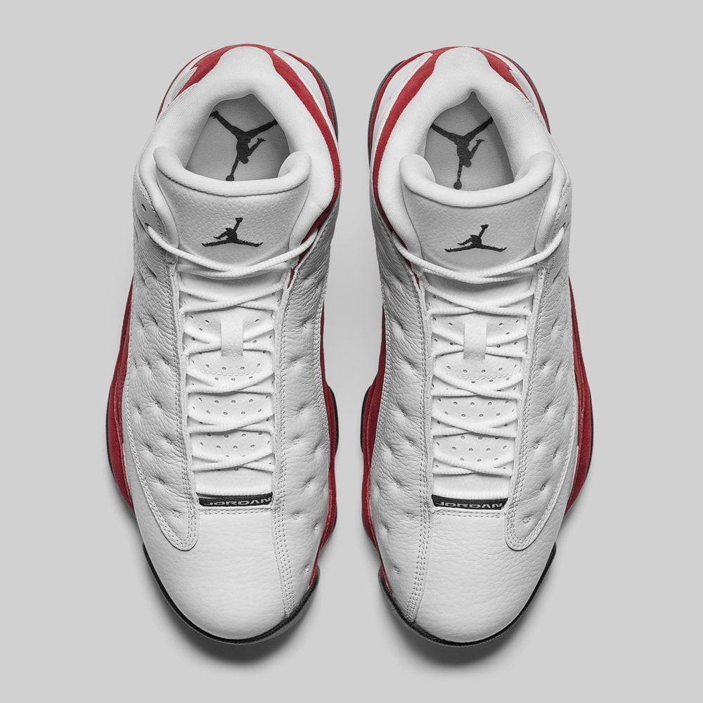 Jordan 13 Retro OG Chicago 2017 Sneakers - Premium Sneaker