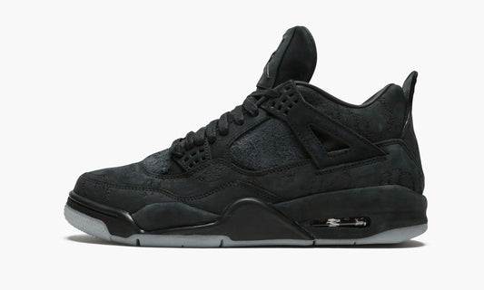 Air Jordan 4 Retro Kaws Sneakers - Hall of Fame | Street Style