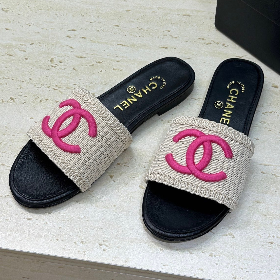 Chanel 2026 Double C Letter Slipper Woven Leather 787171