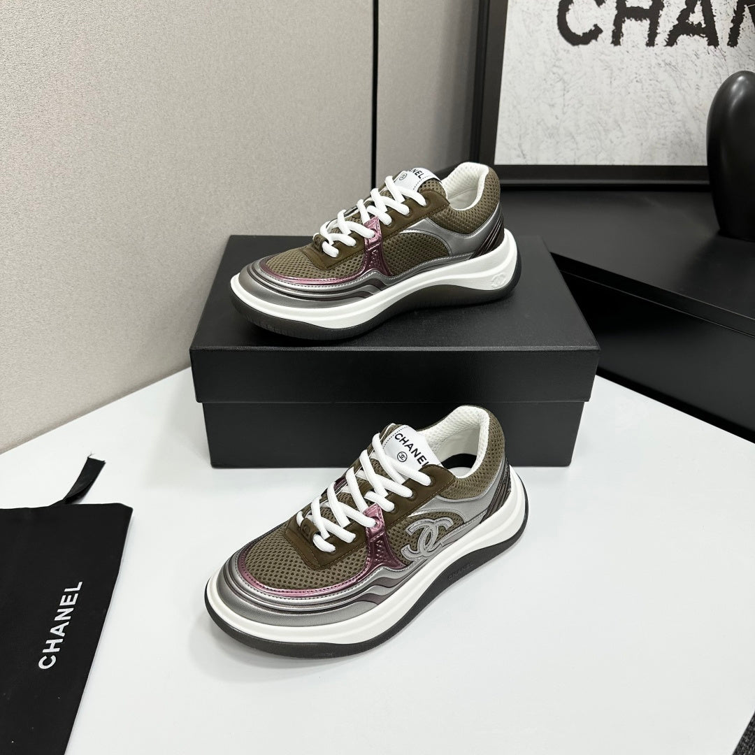 CC 26s Casual Sneakers Taupe Sliver Fabric Cowhide 626383