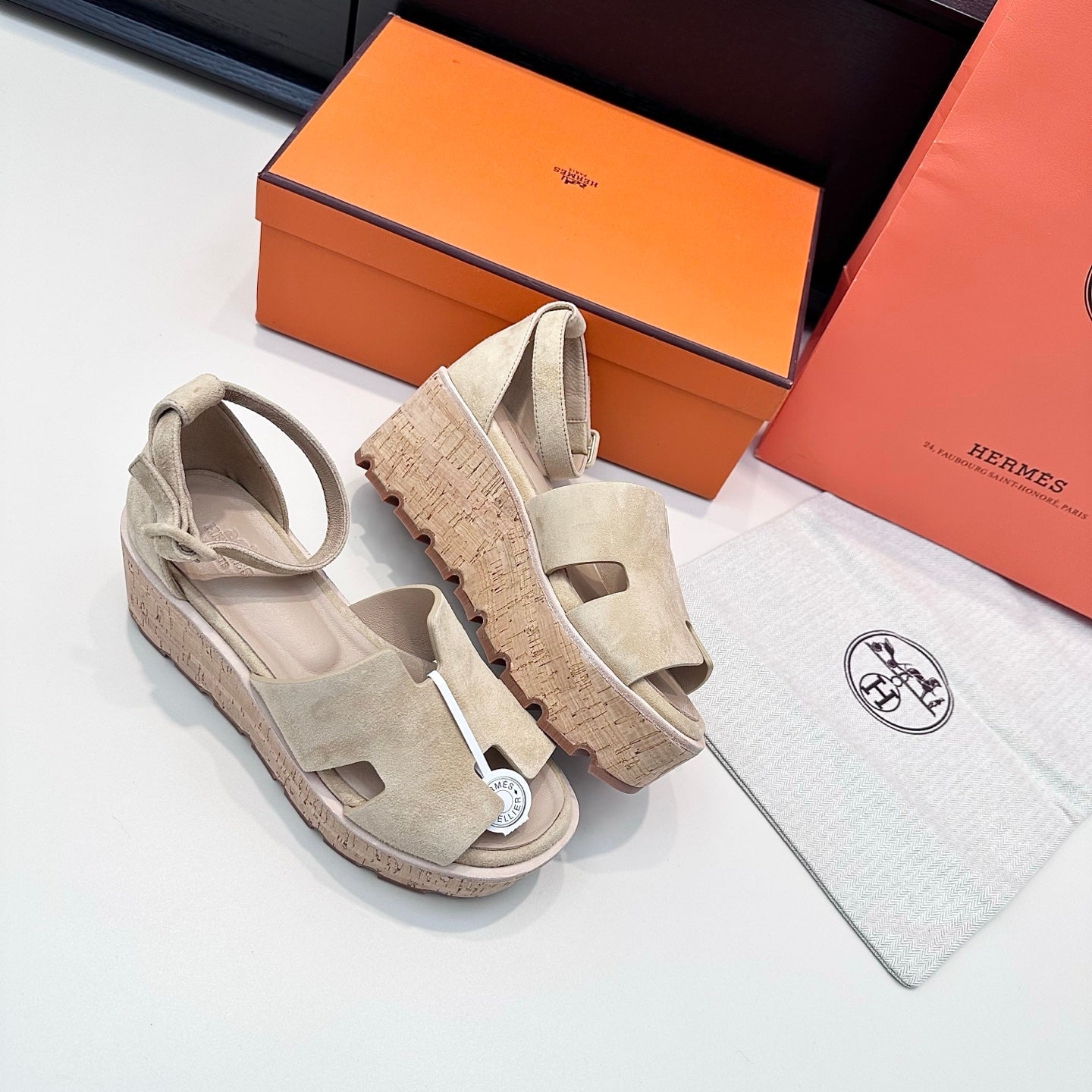 HM 26ss Platform Wedge Sandals 70 Light Beige Suede 622759