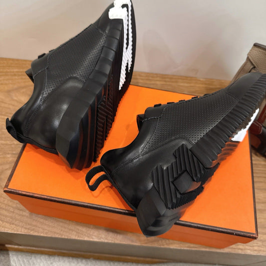 HM 26ss Sneakers Black Leather 638572