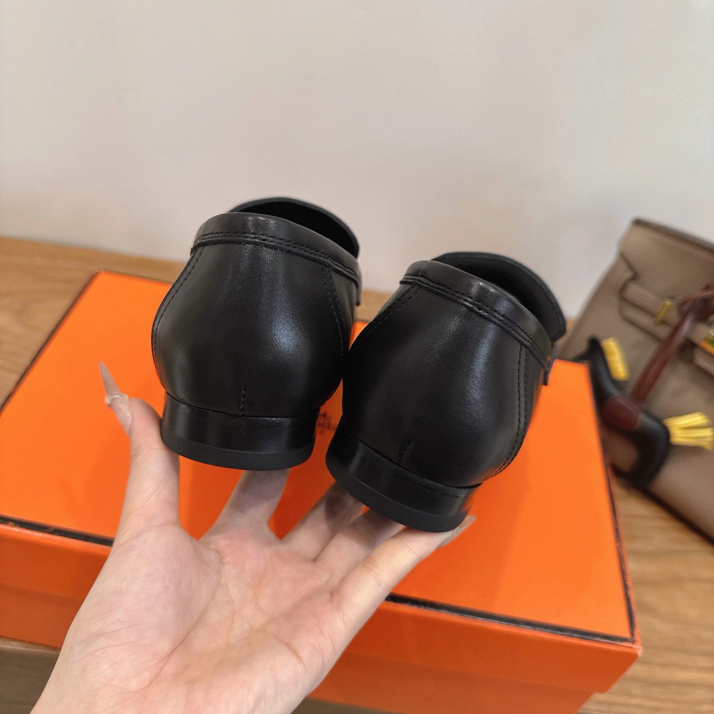 HM 26ss Loafers Black Calfskin 638350