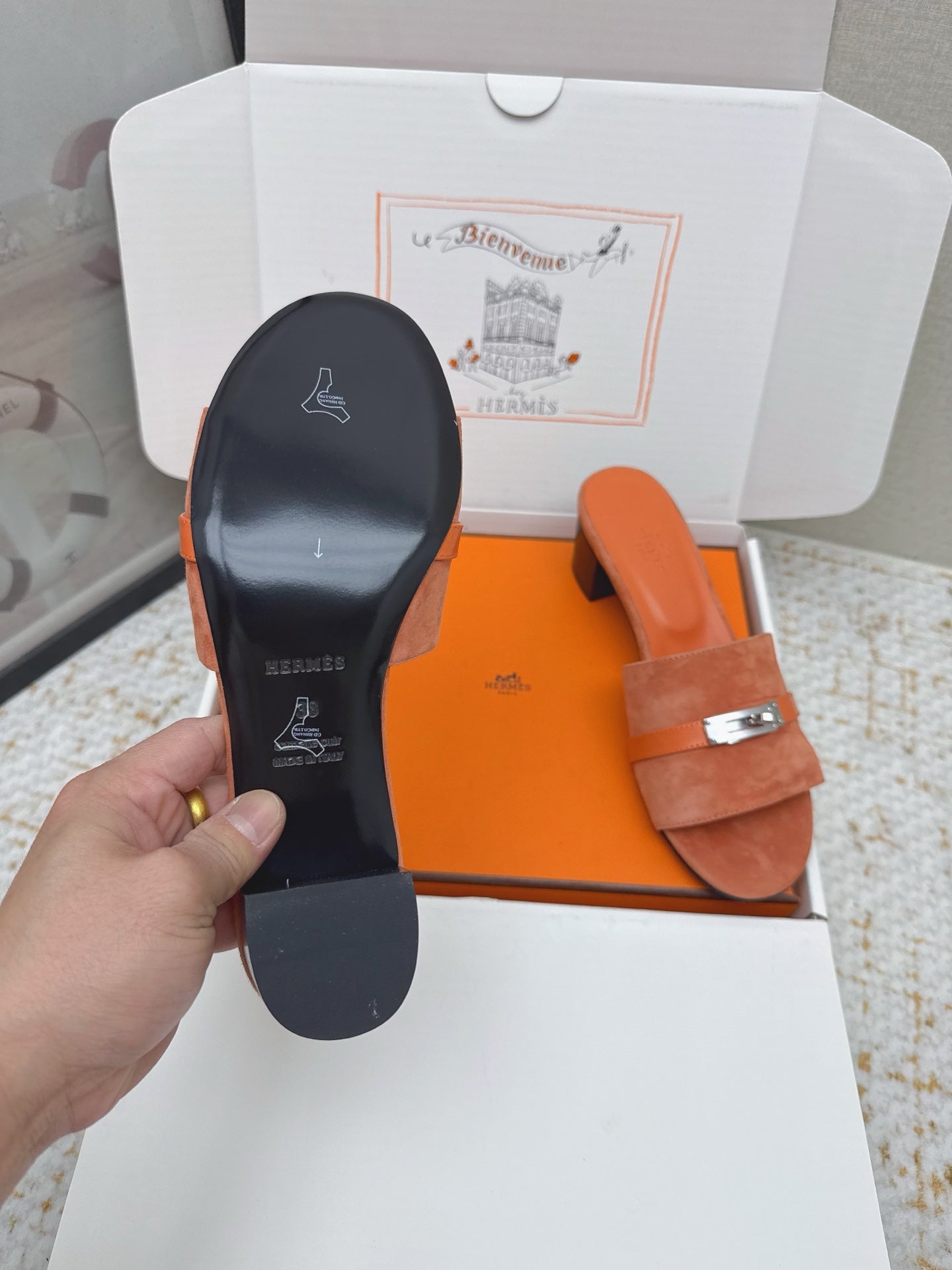 HM 26ss Oasis Sandals 50 Orange Suede Cowhide 625180