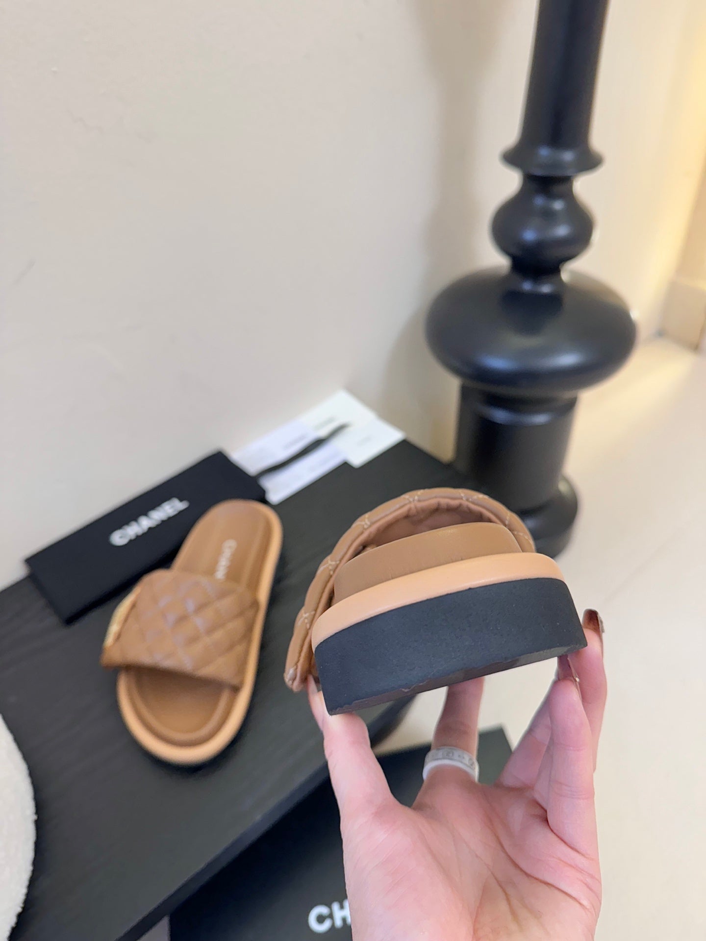 CC 26s Slippers Light Brown Sheepskin 627170