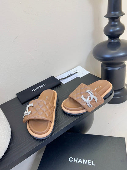 CC 26s Slippers Light Brown Sheepskin 627175