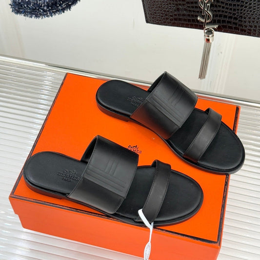 HM 26ss Flat Slippers Black Sheepskin 642857