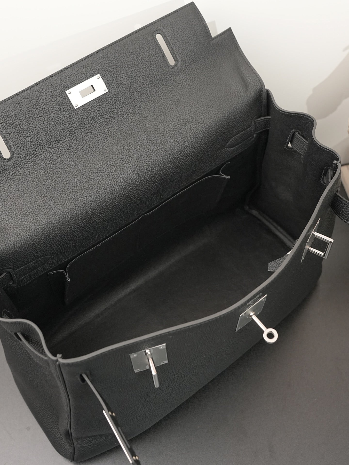 Hermes 2026 Maxi Kelly 42cm Bag Black Togo Leather 284505