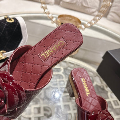 CC 26s Camellia Platform Slippers 65 Dark Red Patent Leather 627041