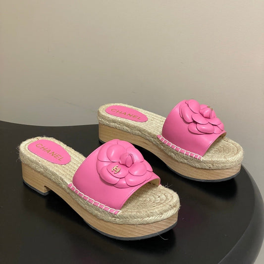 CC 26s Camellia Slippers Beige Pink Rope Smooth Leather 649398