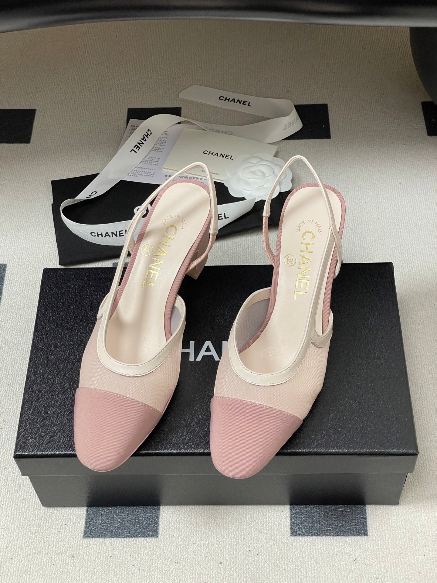 CC 26s Slingback  65 Light Pink Mesh Fabric Sheepskin 649443
