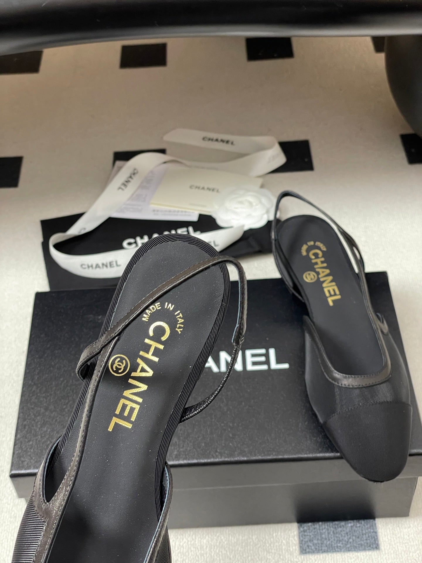 CC 26s Slingback Black Mesh Fabric Sheepskin 649450