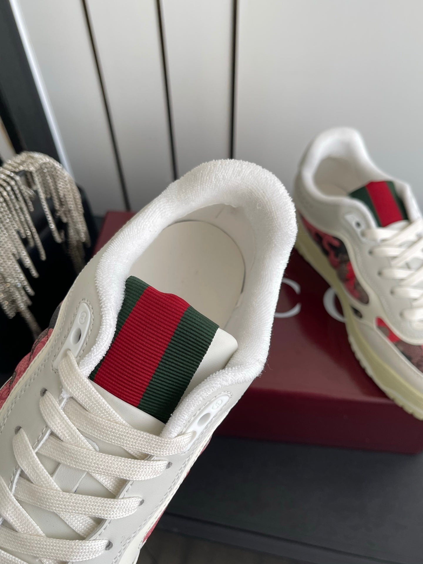 GG 26 Couple Sneakers White Pink Gray Cowhide 631679