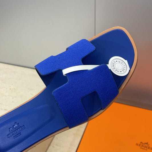 HM 26ss Oran Sandals Deep Blue Calfskin 607232